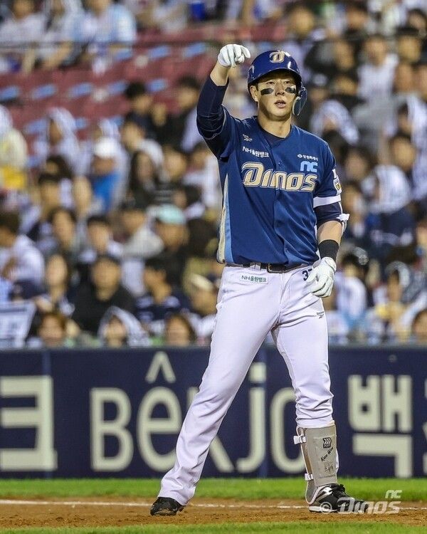 24일 NC가 수원 KT위즈파크에서 열린 2026 신한 SOL KBO리그 원정 경기에서 KT를 8-5로 제압했다. (▲NC 박건우(5타수 4안타 1타점 1득점)). /사진=NC 다이노스