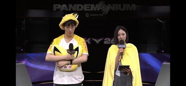 3일 종로 치지직 롤파크에서 진행된 '2026 LoL 챔피언스 코리아(이하 LCK)' 정규 시즌 2라운드, DN 수퍼스와 BNK 피어엑스의 대결에서 BNK 피어엑스가 2:0으로 승리했다.(▲BNK피어엑스 & DN수퍼스=2:0) / POM=TAEYOON ). /사진=네이버 치지직 라이브영상 캡처