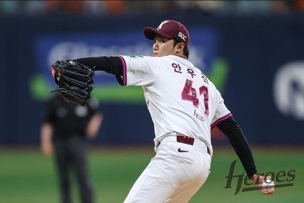 12일 키움이 서울 고척스카이돔에서 열린 2026 신한 SOL KBO리그 한화와의 홈 경기에서 4-3 역전승을 거뒀다.(▲키움 선발투수 안우진, 6이닝 95구 5피안타 1피홈런 7탈삼진 2볼넷 2실점). /사진=키움 히어로즈