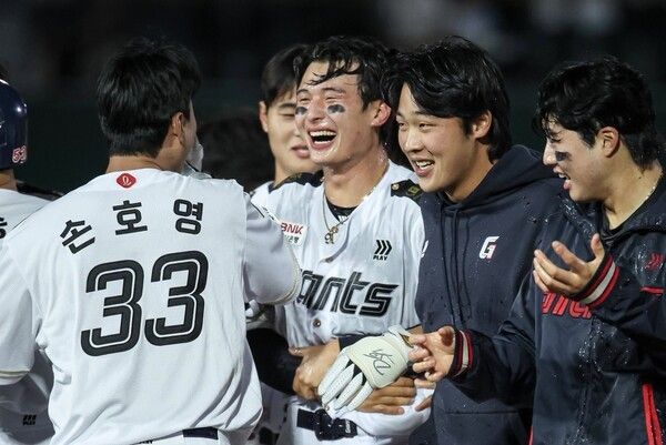 23일 롯데가 부산 사직야구장에서 열린 2026 신한 SOL KBO리그 정규시즌 NC 다이노스와의 홈경기에서 3-2로 승리했다. (▲롯데 윤동희, 4타수 2안타 1타점). /사진=사진=롯데 자이언츠
