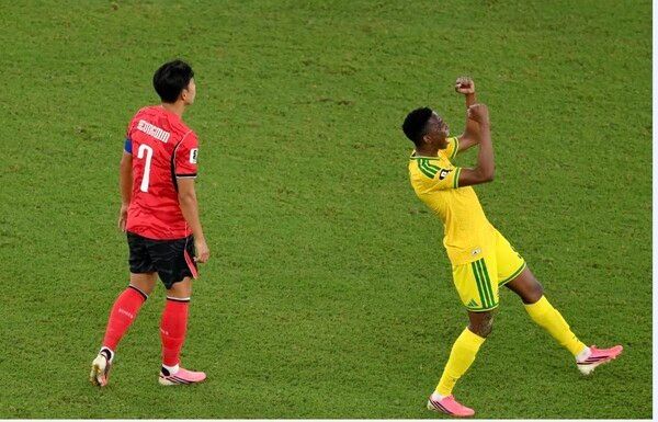 한국은 남아프리카공화국에 일격을 당하고 1승2패, 3위로 32진출이 불투명해졌다./사진=FIFA