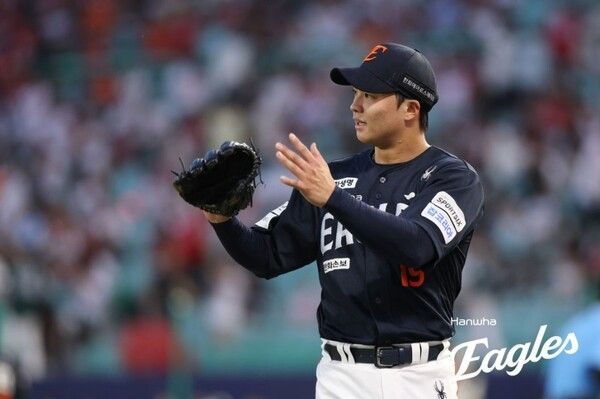 26일 한화가 인천 SSG랜더스필드에서 열린 2026 신한 SOL KBO리그 원정경기에서 SSG를 9대2로 제압했다. (▲한화 선발투수 왕옌청(승), 5.2이닝 93구 6피안타 5탈삼진 1볼넷 1실점). /사진=한화 이글스