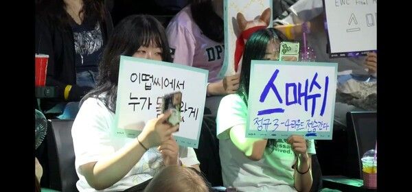 30일 서울 종로구 치지직 롤파크에서 열린 2026 LoL 챔피언스 코리아(LCK) 정규시즌 3라운드 라이즈 그룹 두 번째 경기. 디플러스 기아와 한화생명 e스포츠의 맞대결 1세트에서는 디플러스 기아가 역전 끝에 승리를 거두며 먼저 웃었다. (▲DK & HLE=1:0)./사진=네이버 치지직 라이브영상 캡처