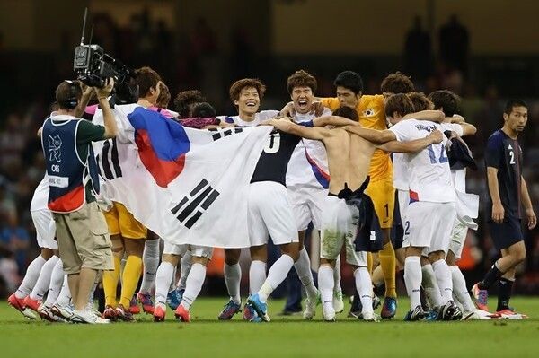 지난 2012 런던올림픽서 동메달을 땄던 올림픽 축구대표팀 선수들. /사진=대한축구협회