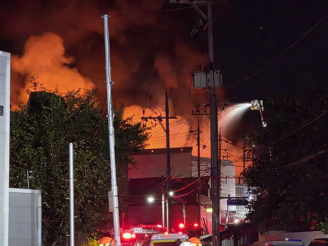 대구 서구 재활용공장 화재사고 진화/사진=STN