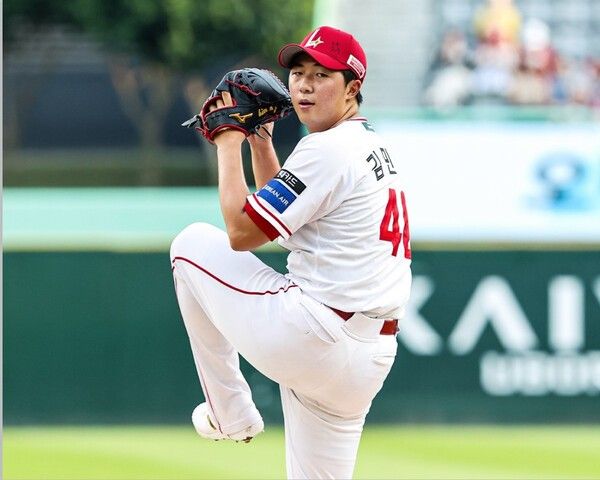SSG는 4일 인천 SSG랜더스필드에서 열린 2026 신한 SOL KBO리그 LG와 홈경기에서 10-8로 이겼다. /사진=SSG랜더스