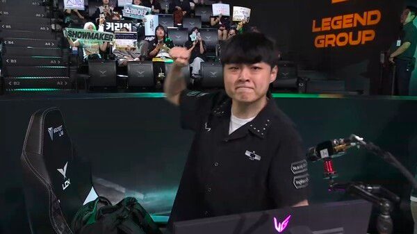 DK는 9일 서울 종로구 롤파크 LCK 아레나에서 열린 ‘2026 LoL 챔피언스 코리아(LCK)’ 정규 시즌 3라운드 레전드 그룹 KT 롤스터전에서 세트 스코어 2대1로 승리했다.(▲DK & KT 롤스터=2:1)./사진=네이버 치지직 라이브영상 캡처