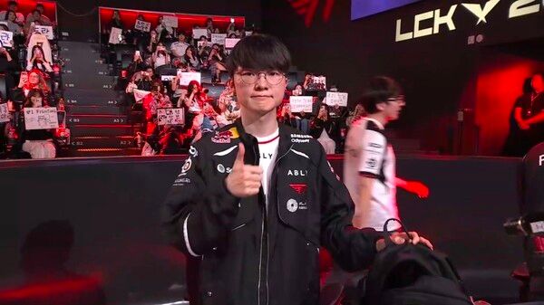 6일 T1이 치지직 롤파크에서 열린 2026 LCK 플레이오프 패자조 3라운드에서 디플러스 기아를 세트 스코어 3-1로 꺾으며 최종 우승했다. (▲T1 & DK=3:1)./사진=네이버 치지직 라이브영상 캡처