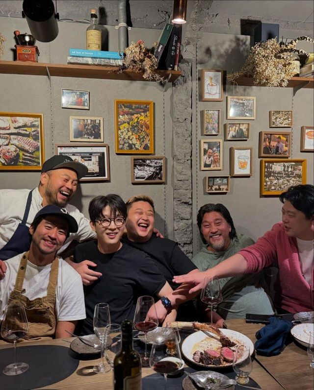 1000085159.jpg 흑백요리사 회식 도중 만취해버린 에드워드 리 ㅋㅋㅋㅋㅋㅋㅋㅋ