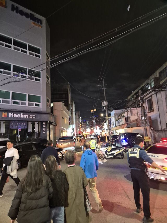 오늘 용산갔는데 건물붕괴됨ㄷ