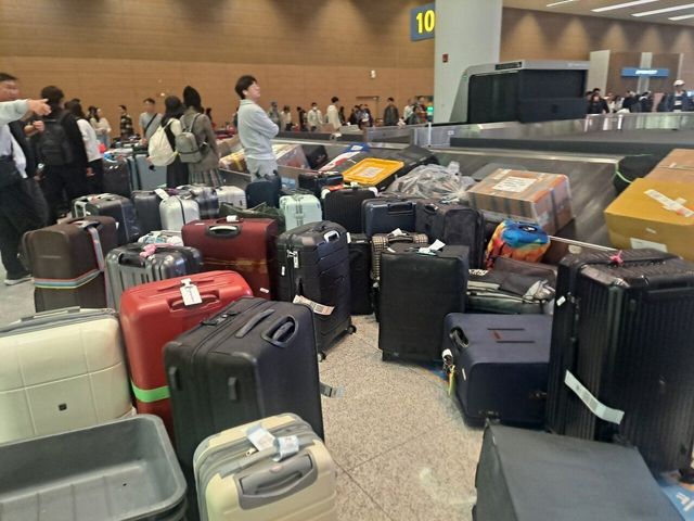 1000018049.jpg 인천공항 2터미널 꼬라지