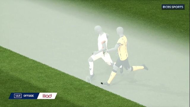 Screenshot_20241103_162944_Paramount+.jpg 오늘자 인테르 경기 역대급 오프사이드