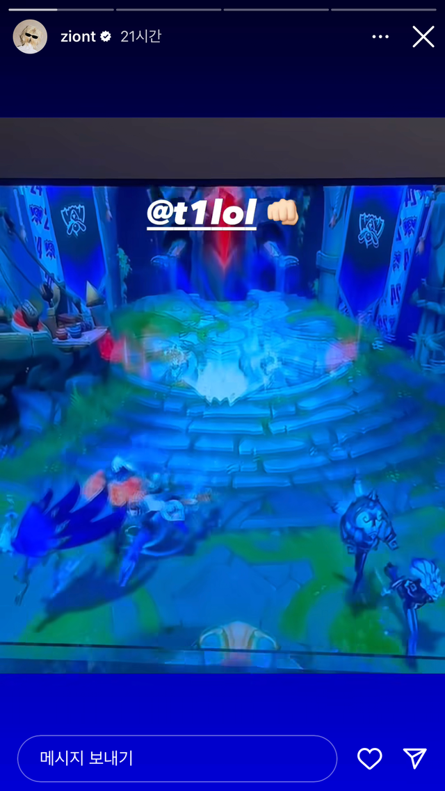 페이커가 유일하게 팔로우하는 가수 인스타.jpg