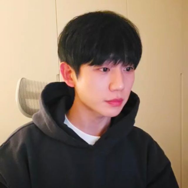 방금 전 인스타라이브 한 정해인 비주얼