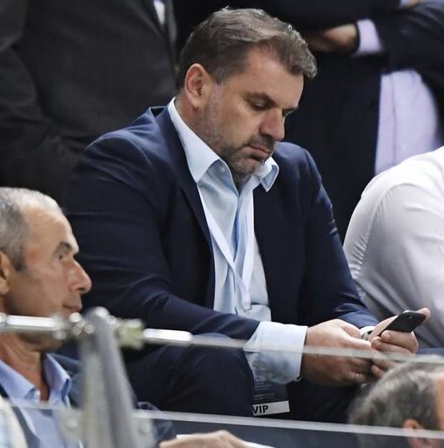 봐봐 감독 바꾼다고 달라질거 하나없다니깐?