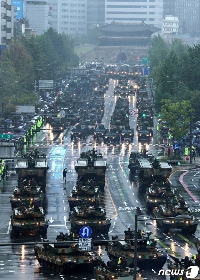 (연습)국군의 날 열병식 진짜 쿠데타 준비?????