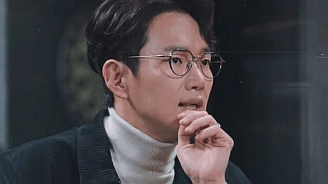 1000003264.png 그 때....! 대통령이 계엄령을 선포한 거야...