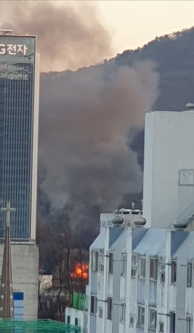 20241206_171302.jpg 양재 LG전자 빌딩서 불 난거 아님