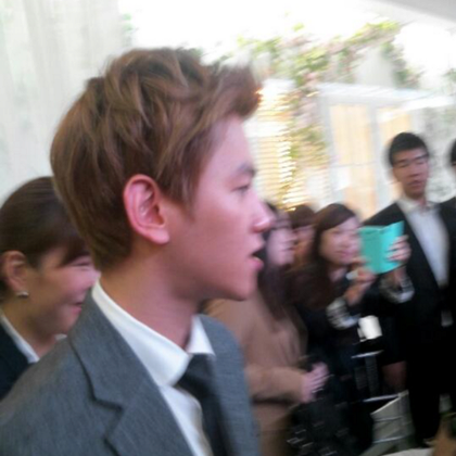 image.png 사생팬때문에 ㅈ망한 연예인 가족 결혼식 .jpg