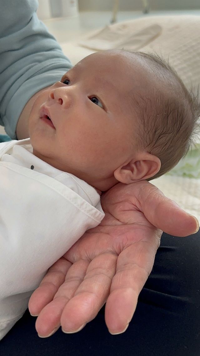 7E7C1C2B-D147-48AA-B973-4A83CB7DFB06.jpeg 저도 애국추 가능할까...요...? .jpg