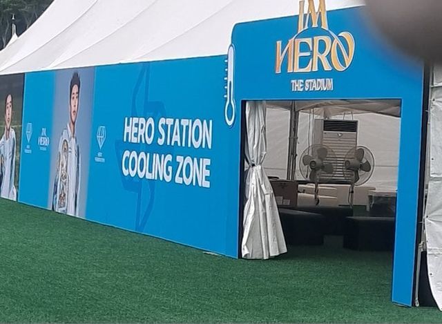 aPqOSb.jpg 실시간 임영웅 상암콘서트 쉼터 설치 근황 ㄷㄷㄷ.jpg