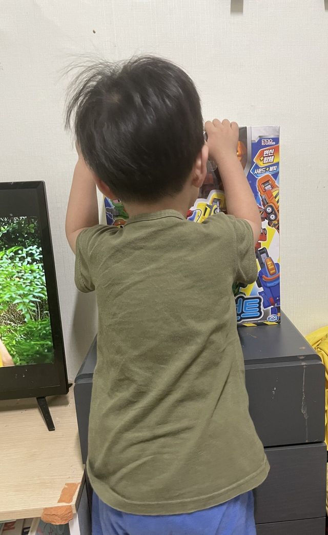 IMG_8351.jpeg 아들놈한테 서프라이즈 장난감 사준후기