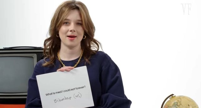 IMG_1917.jpeg 여전히 비빔밥 좋아하는 \'브리저튼\' 엘로이즈 배우