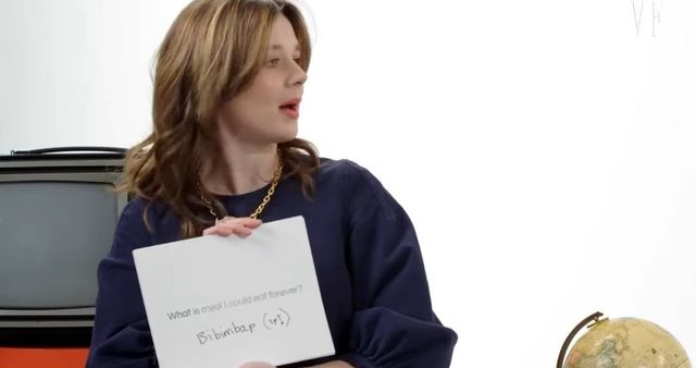 IMG_1916.jpeg 여전히 비빔밥 좋아하는 \'브리저튼\' 엘로이즈 배우