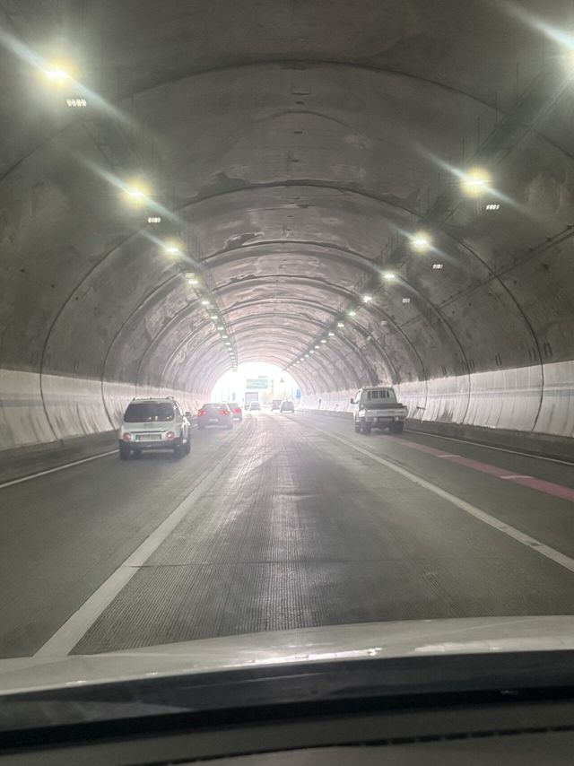 IMG_4100.jpeg 차가 멈췄어요...