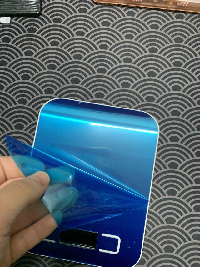 IMG_6716.jpeg 나는 보호필름 벗겨도 파란색이던데?