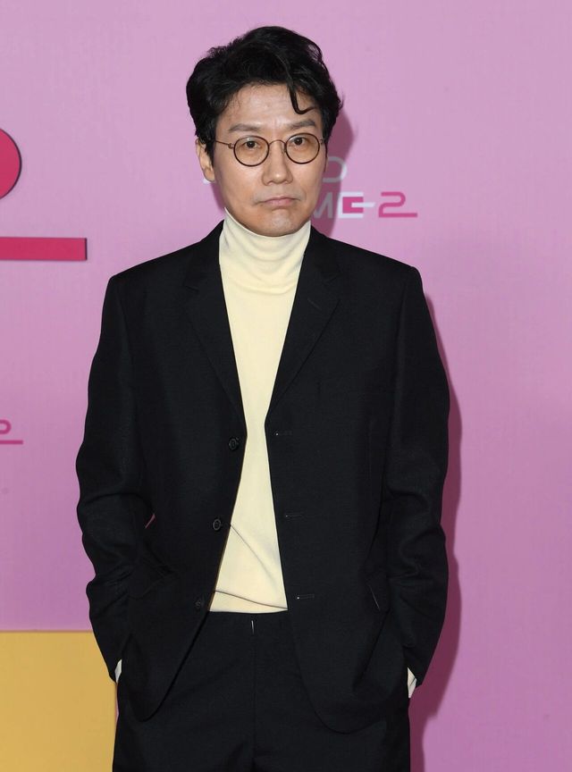 1000003622.webp.ren.jpg 오징어게임은 진부한 한국식 신파, 개연성이 어쩌구...