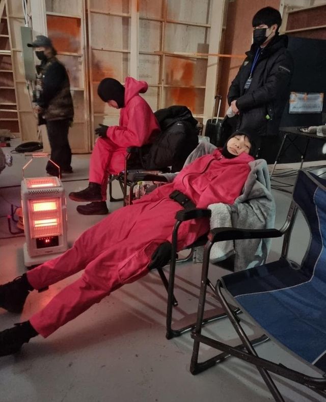 1000016186.jpg 오징어게임3 씹강스포) 아까 올라온 사진 분석