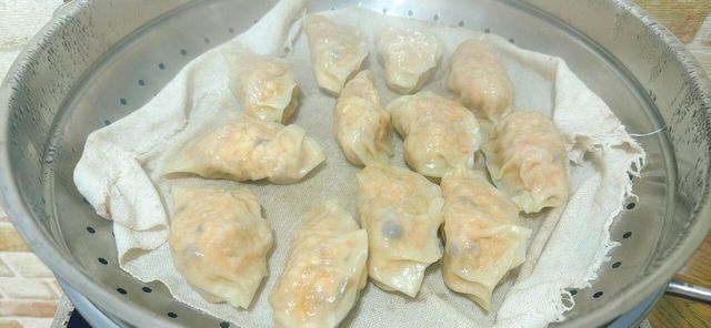 KakaoTalk_20250109_171241508_02.jpg 주방에서 만두지옥에 빠지신 분