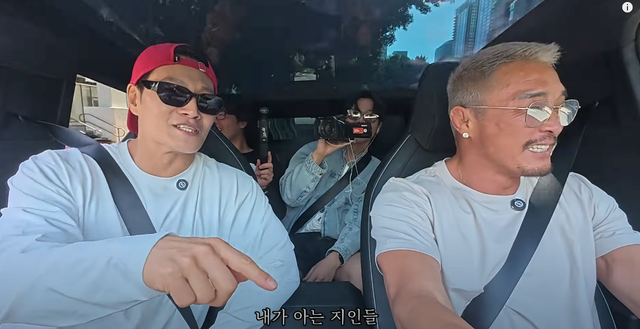 image.png 김종국 : LA는 싸움 아무리 잘해도 소용없다