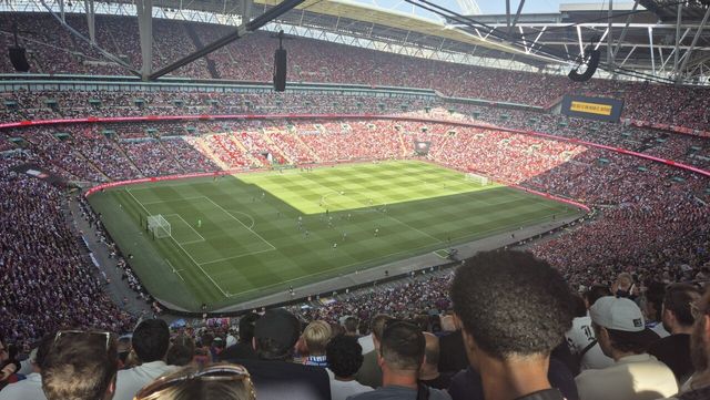 커뮤니티실드 보러옴