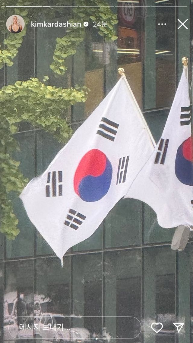 킴 카다시안 인스타 스토리 근황ㄷㄷㄷ.jpg