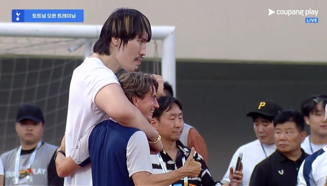 IMG_5547.jpeg 최홍만 X 토마스 프랭크