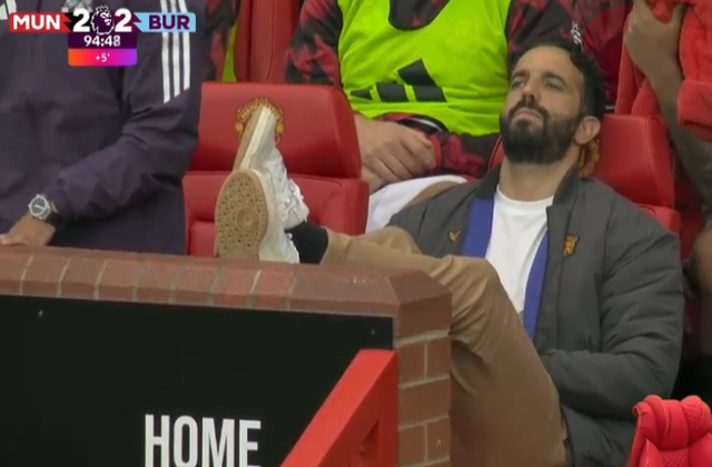 image.png 아모림 자세 봐라 ㅋㅋㅋㅋㅋㅋㅋㅋㅋㅋㅋㅋㅋ