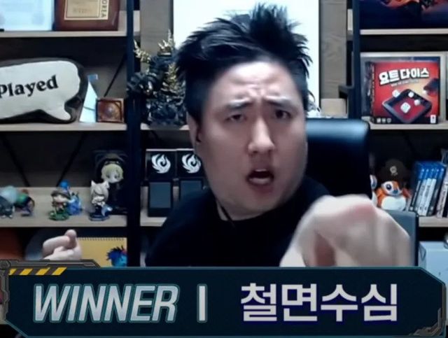 v_RLt3Obmo15HYb2Csq1rqNmRUMmqjVTcRtv_Ug4yq5y6_rVsPXxcOPU5abtQZtp02uxZySF4a0PaT_cyP3y9Q.webp.ren.jpg 박정민: 주변인 중에 가장 따뜻한 사람은 철면수심