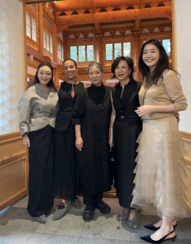 4.jpg 최태원 동거녀 보정없는 사진.jpg