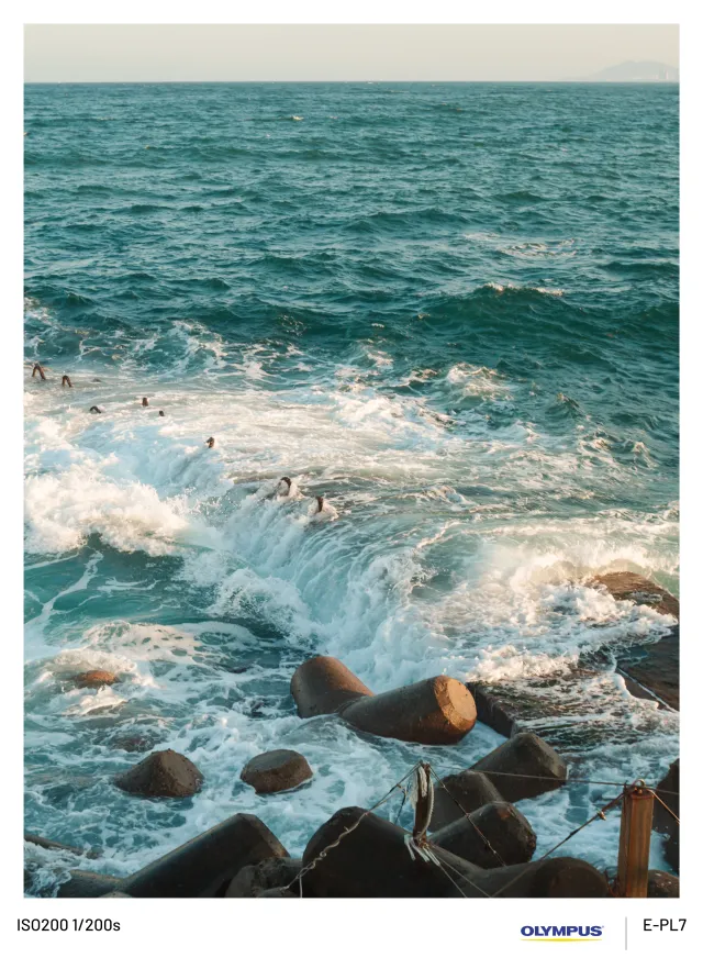 장비 구리다고 놀리는 맞아도 쌈