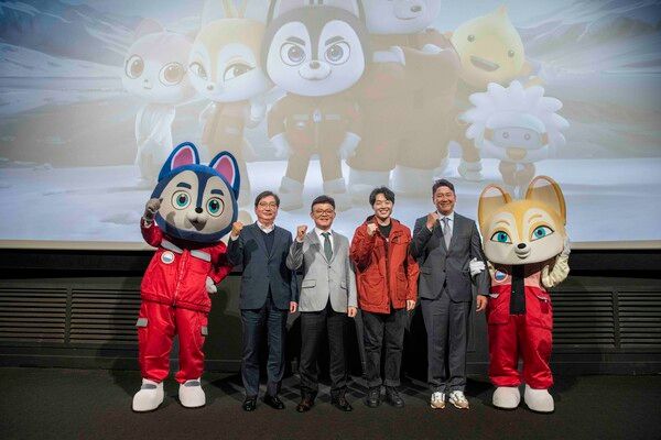 지난 28일 용산CGV에서 진행된 폴라레스큐 시사회에는 안종범 S-OIL 마케팅총괄 사장, 이상석 에이컴즈 대표, 주요 방송사, 한국콘텐츠진흥원, 주요 기업관계자 등 약 180명이 참석했다. 사진 S-OIL [뉴스락]