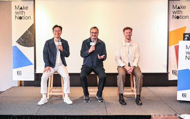 글로벌 협업 툴 Notion이 5일&nbsp;‘Make with Notion’ 기자간담회를 개최했다. 사진은 기자들의 질문에 대답하고 있는 Notion 관계자(왼쪽부터 박대성 지사장, 퍼지 코스로우샤히, 존 헐리)의 모습. 노션 제공 [뉴스락]