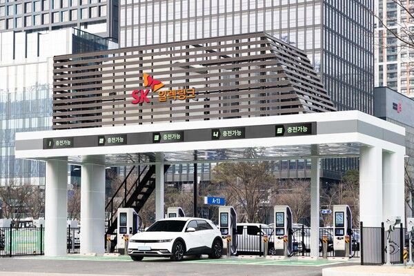 코레일 광명역 주차장에 조성된&nbsp;SK일렉링크 전기차 충전소 전경. SK일렉링크 제공 [뉴스락]