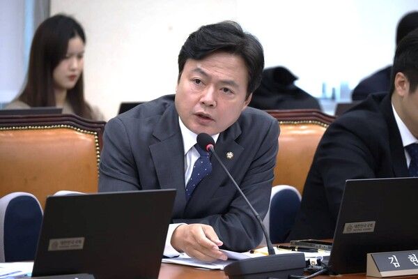 김현정 더불어민주당 의원이 질의하고 있는 모습. 사진 의원실 제공 [뉴스락]