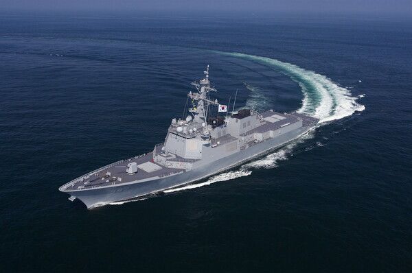 한화오션이 건조하고 림팩2024(RIMPAC 2024)에 대한민국을 대표해 참가하는 율곡이이함,&nbsp;충무공 이순신함,&nbsp;이범석함. 한화오션 제공 [뉴스락]