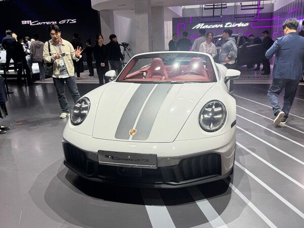 '2025 서울모빌리티쇼'에 전시된 신형 911. 사진=강동완 기자 [뉴스락]