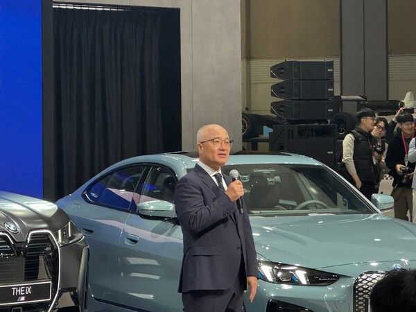 한상윤 BMW그룹코리아 사장이 '2025 서울모빌리티쇼'서 인사말을 하고 있다. 사진=강동완 기자 [뉴스락]
