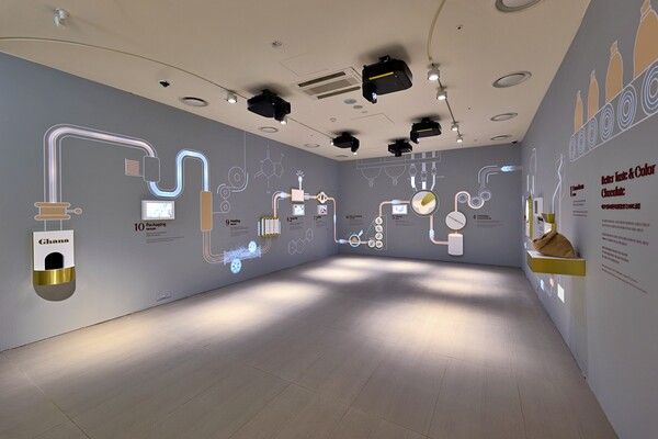 롯데웰푸드의 대표 브랜드 '가나초콜릿'이 출시&nbsp;50주년을 기념하는 특별전 '아뜰리에 가나 : since 1975-행복은 초콜릿으로부터' 를 선보인다. 롯데웰푸드 제공 [뉴스락]