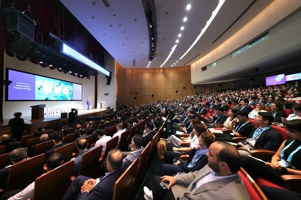 삼성E&A는 지난20일 서울 강동구 상일동 GEC(글로벌엔지니어링센터)에서 ‘미래 에너지 기술 및 혁신 기술 소통의 장’ 삼성E&A 테크 포럼(SAMSUNG E&A Tech Forum)을 에너지 분야 글로벌 파트너사와 국내외 협력사 등 140여개사 500여명이 참석한 가운데 성황리에 마쳤다. 사진 삼성E&A [뉴스락]